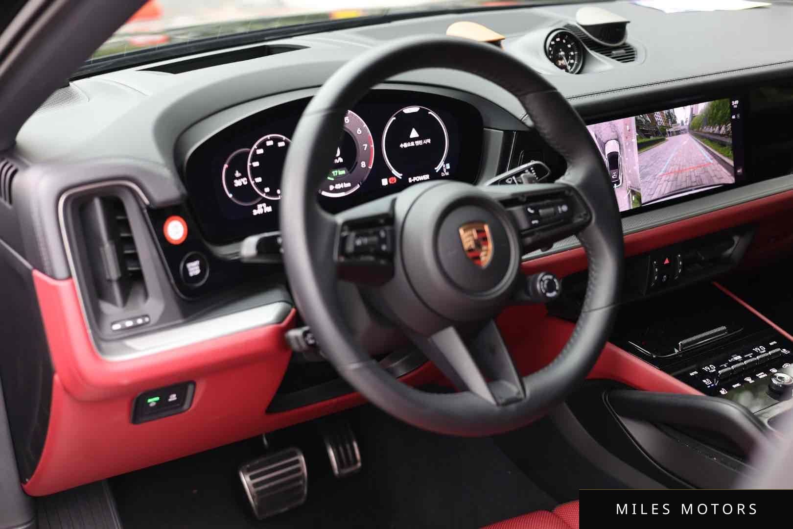 Porsche Cayenne 2025 — миниатюра 6