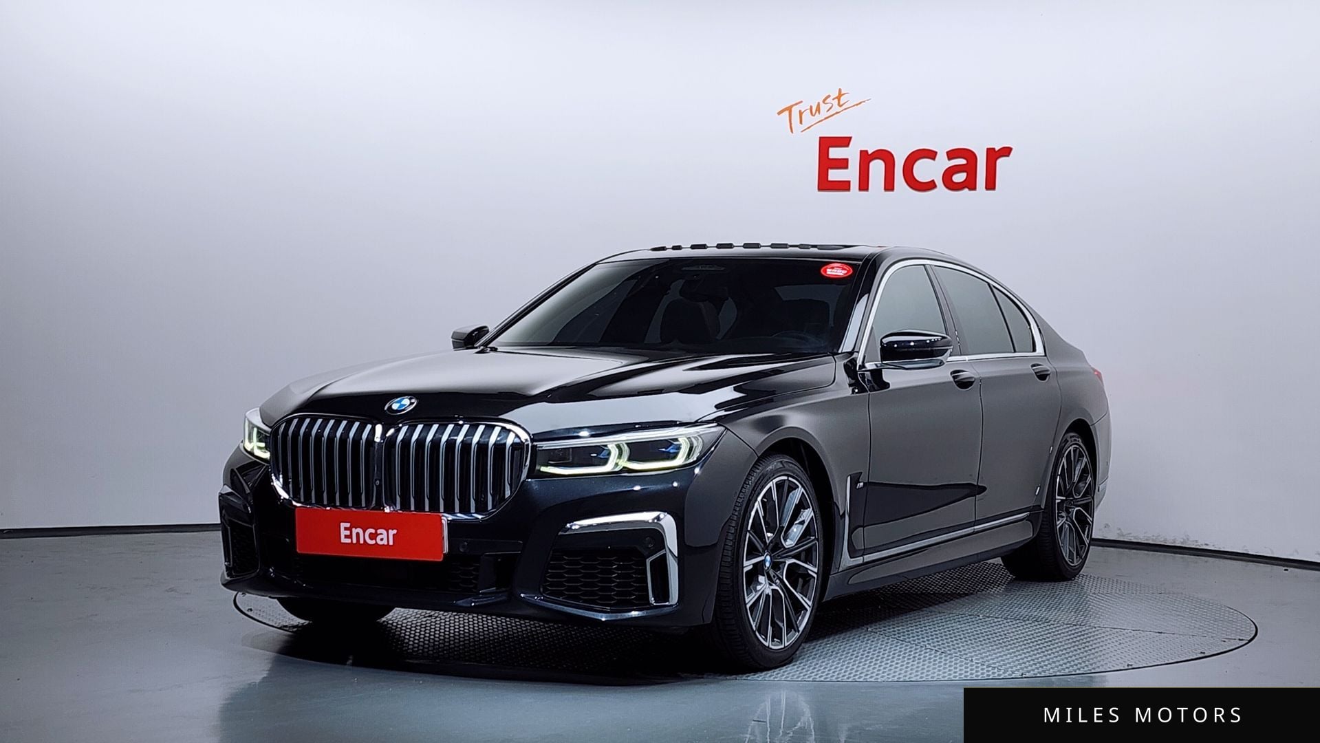 BMW 7 Series (G11) 2020 — фото 1 из 12