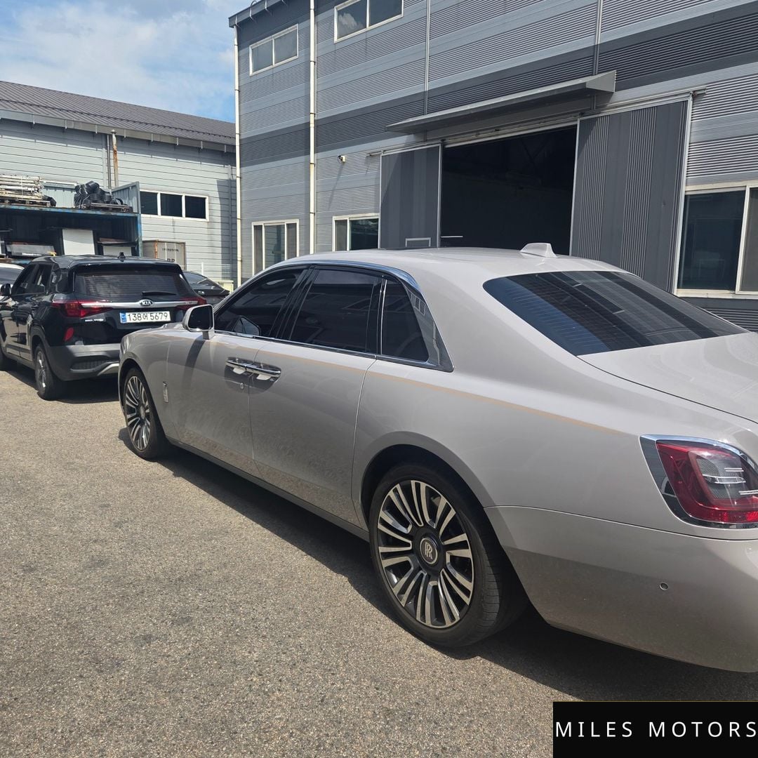 Rolls-Royce Ghost 2021 — миниатюра 4