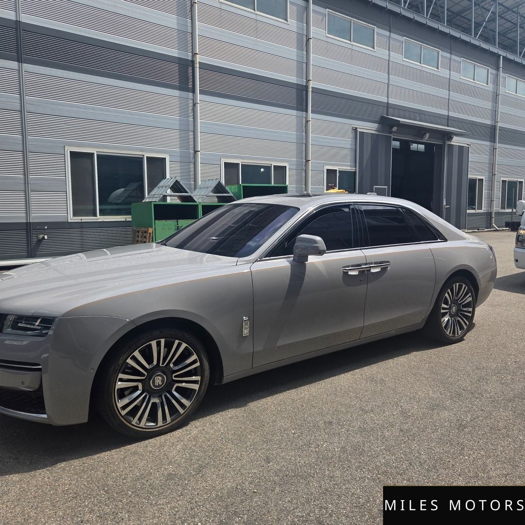 Rolls-Royce Ghost 2021 — миниатюра 5