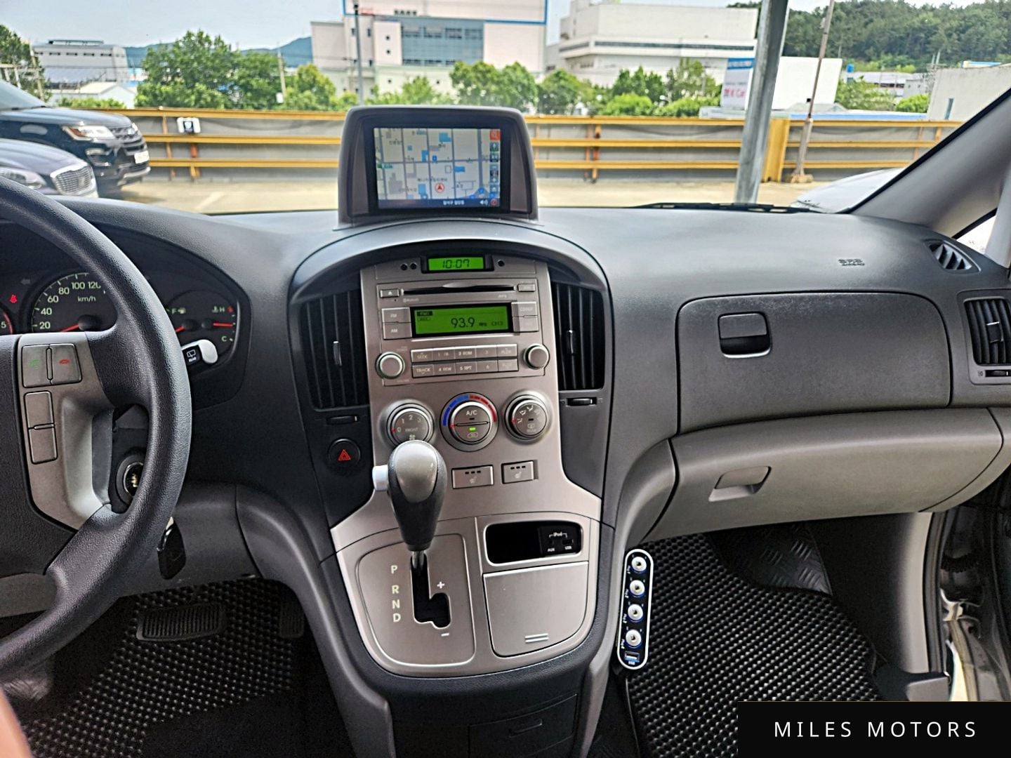 Hyundai Starex 2012 — миниатюра 7