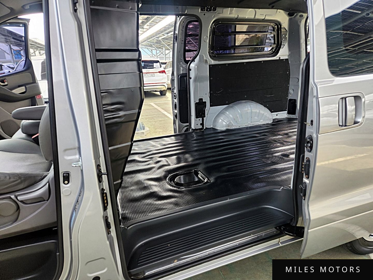 Hyundai Starex 2012 — миниатюра 12
