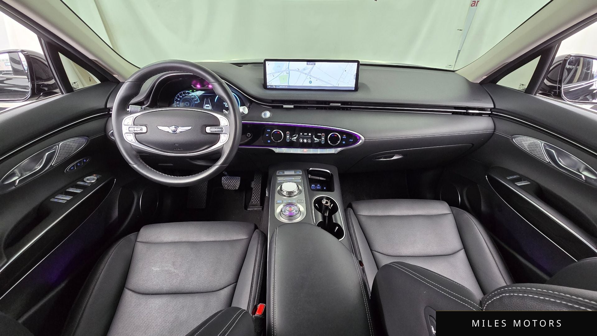 Genesis GV70 2022 — миниатюра 10