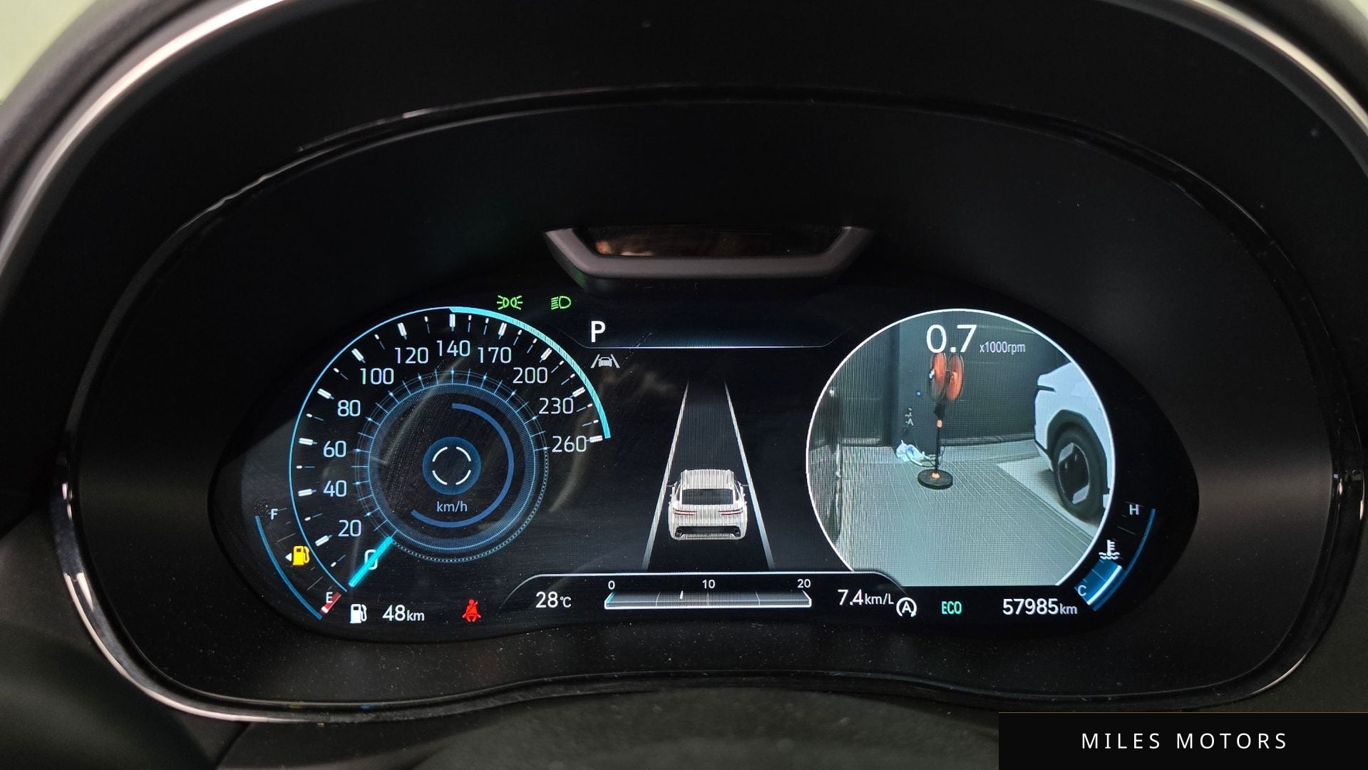 Genesis GV70 2022 — миниатюра 11
