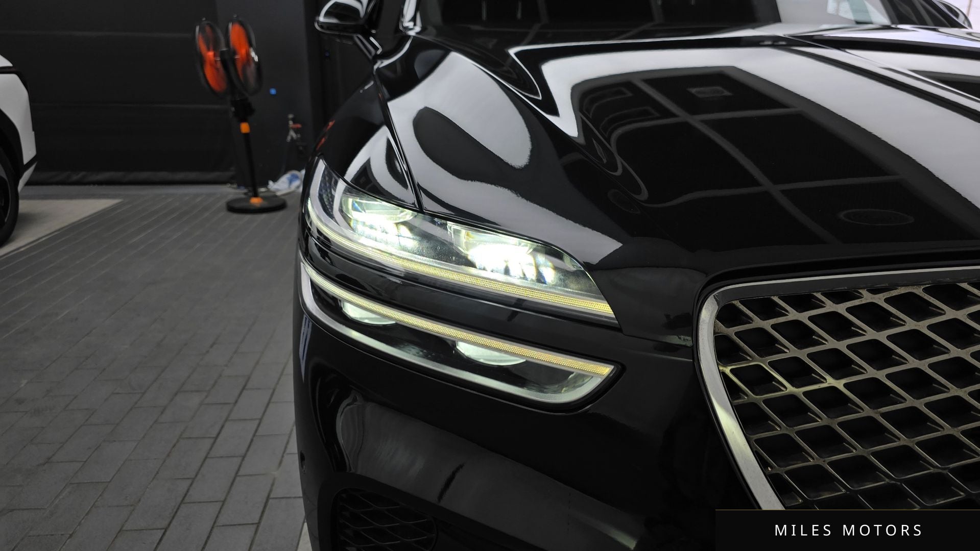 Genesis GV70 2022 — миниатюра 8
