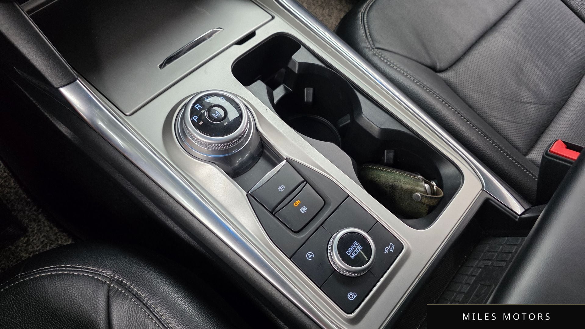 Ford Explorer 2020 — миниатюра 9