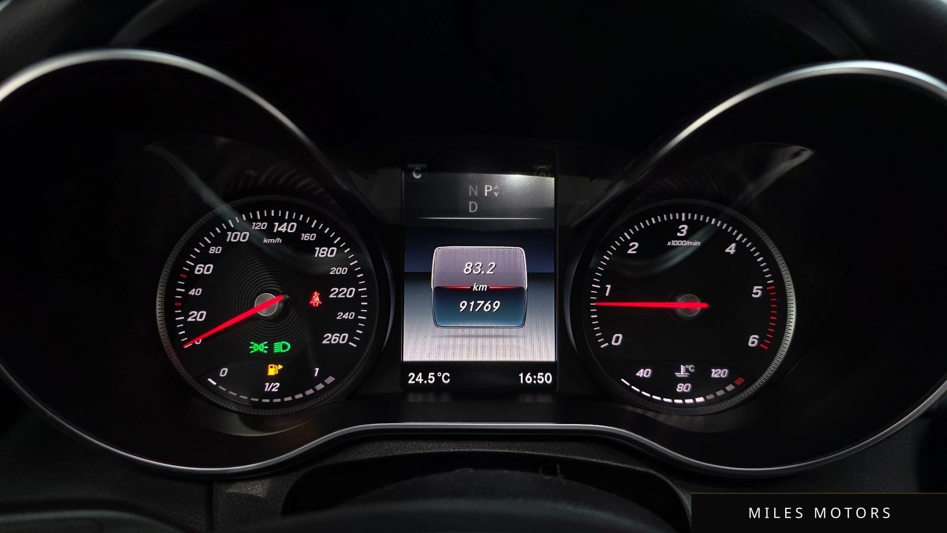 Mercedes-Benz C-Class W205 2017 — миниатюра 11