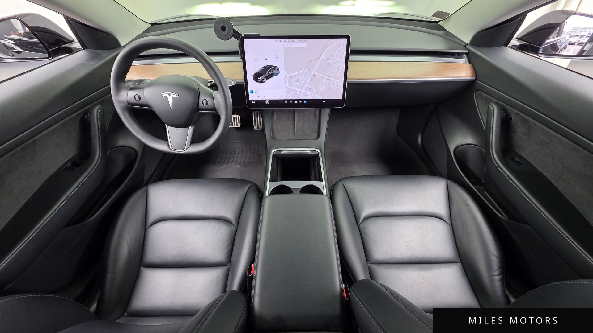 Tesla Model 3 2021 — миниатюра 7