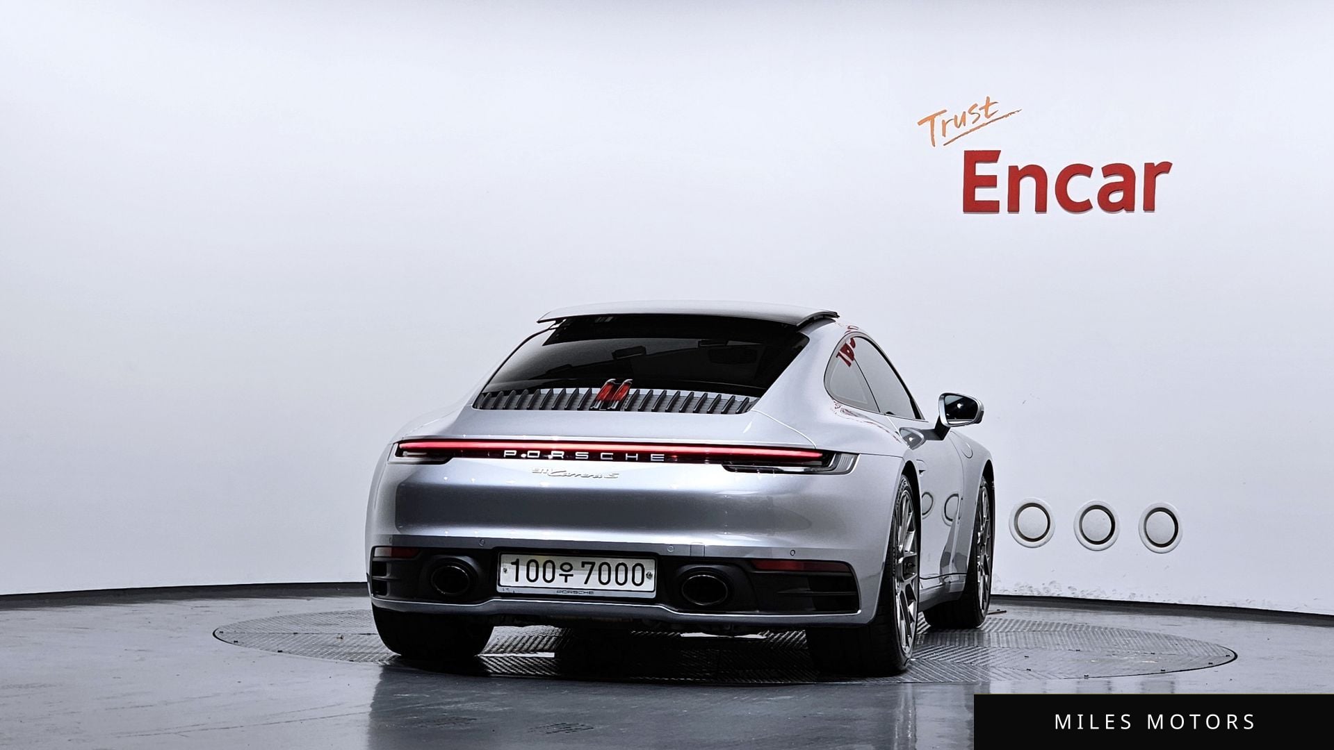 Porsche 911 (992) 2020 — миниатюра 4