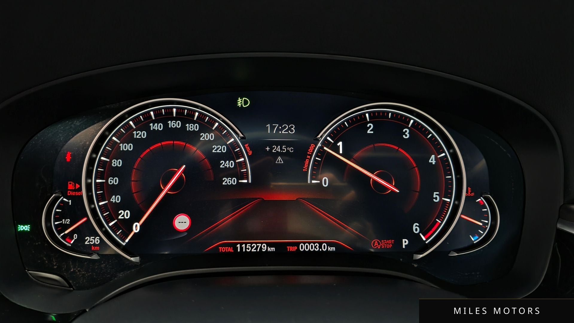 BMW 5 Series (G30) 2018 — миниатюра 11
