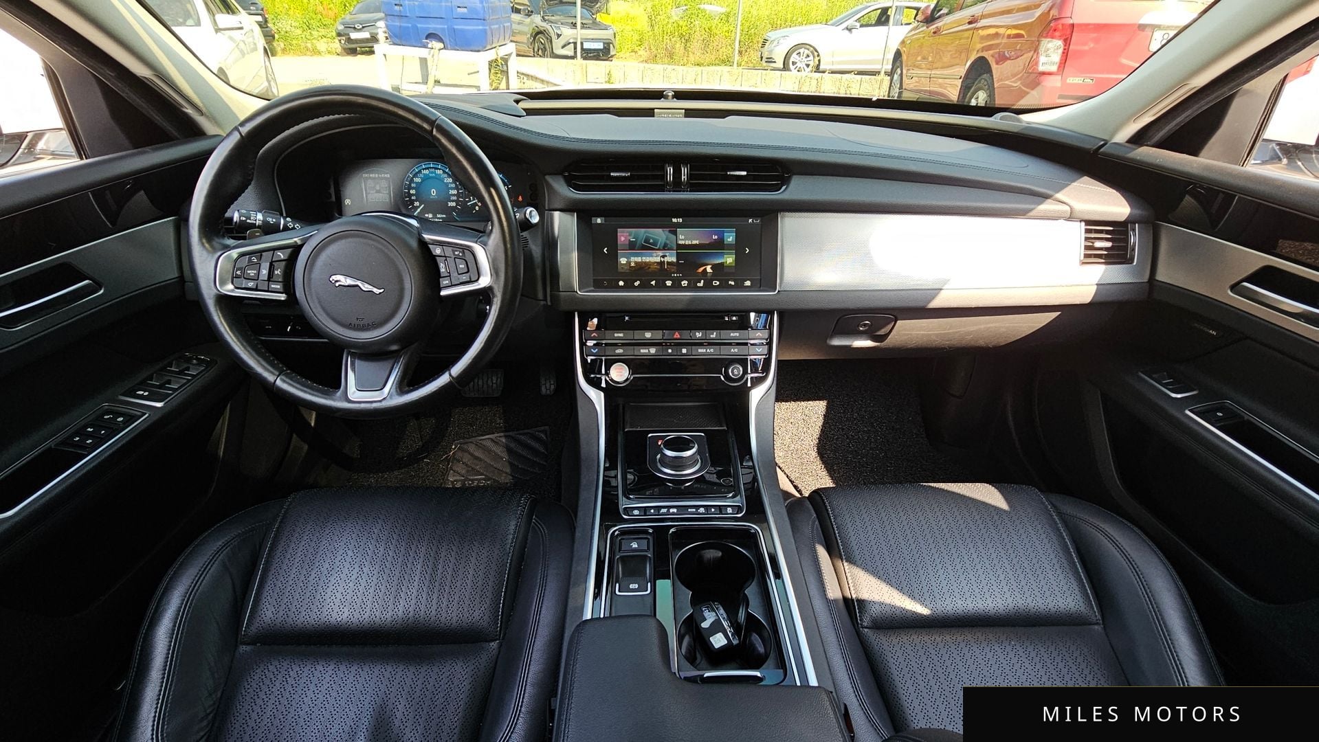 Jaguar XF (X260) 2018 — миниатюра 10