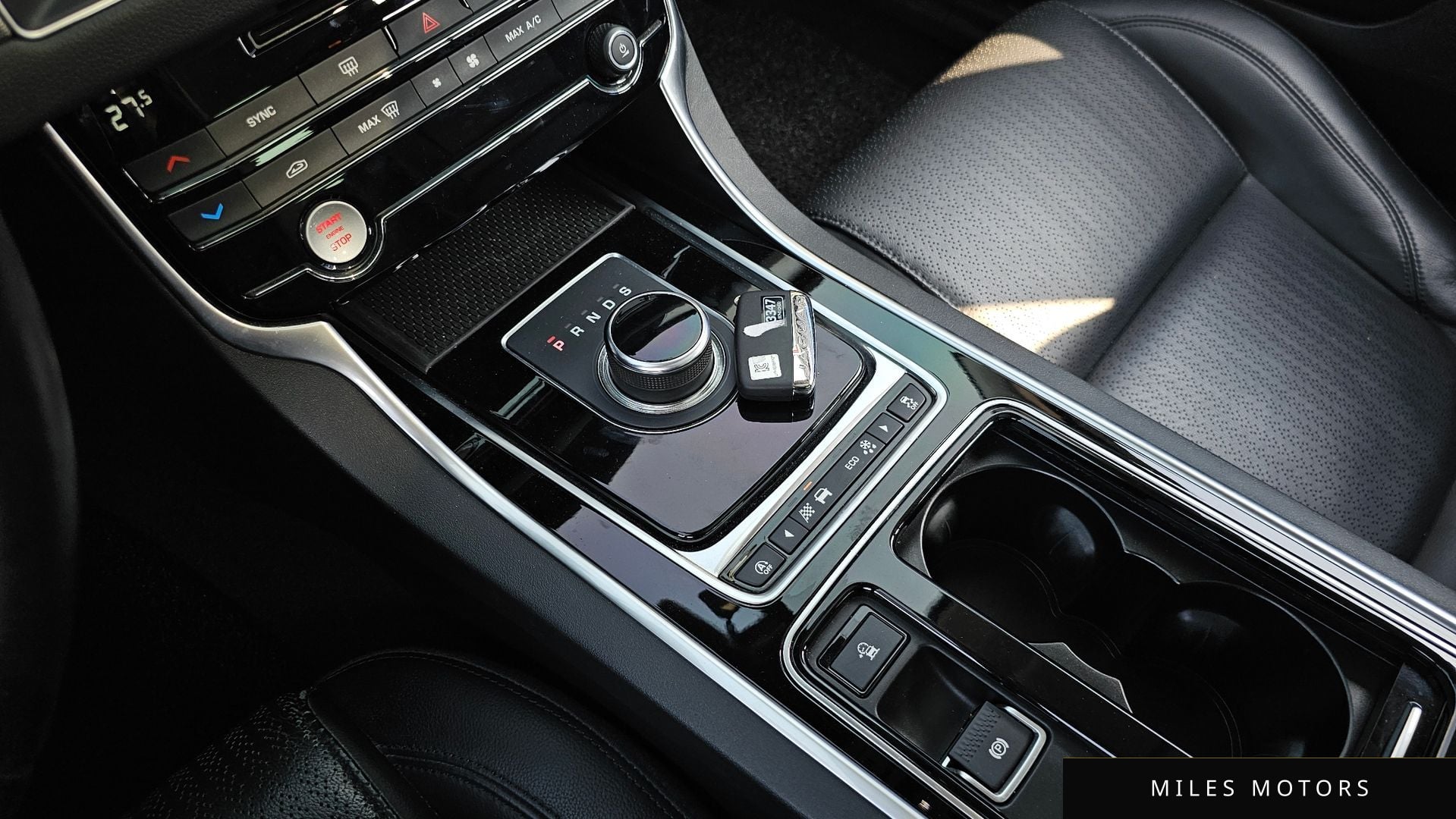 Jaguar XF (X260) 2018 — миниатюра 12