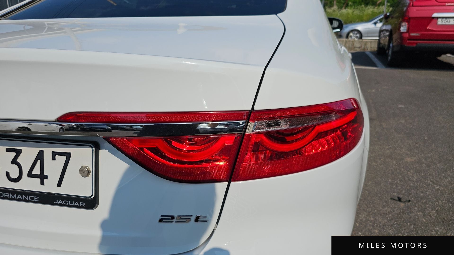 Jaguar XF (X260) 2018 — миниатюра 9