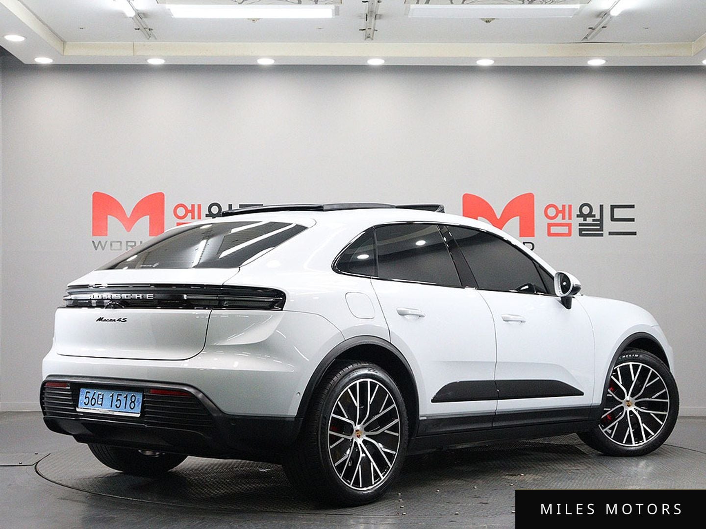 Porsche Macan 2025 — миниатюра 3