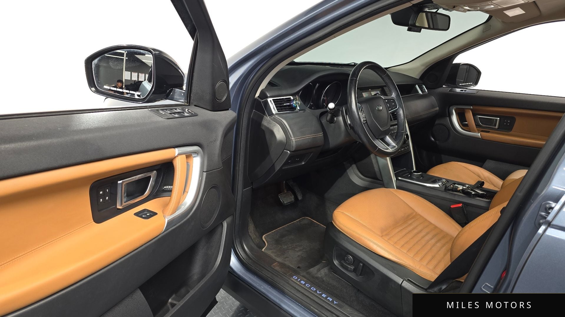 Land Rover Discovery Sport 2018 — миниатюра 12