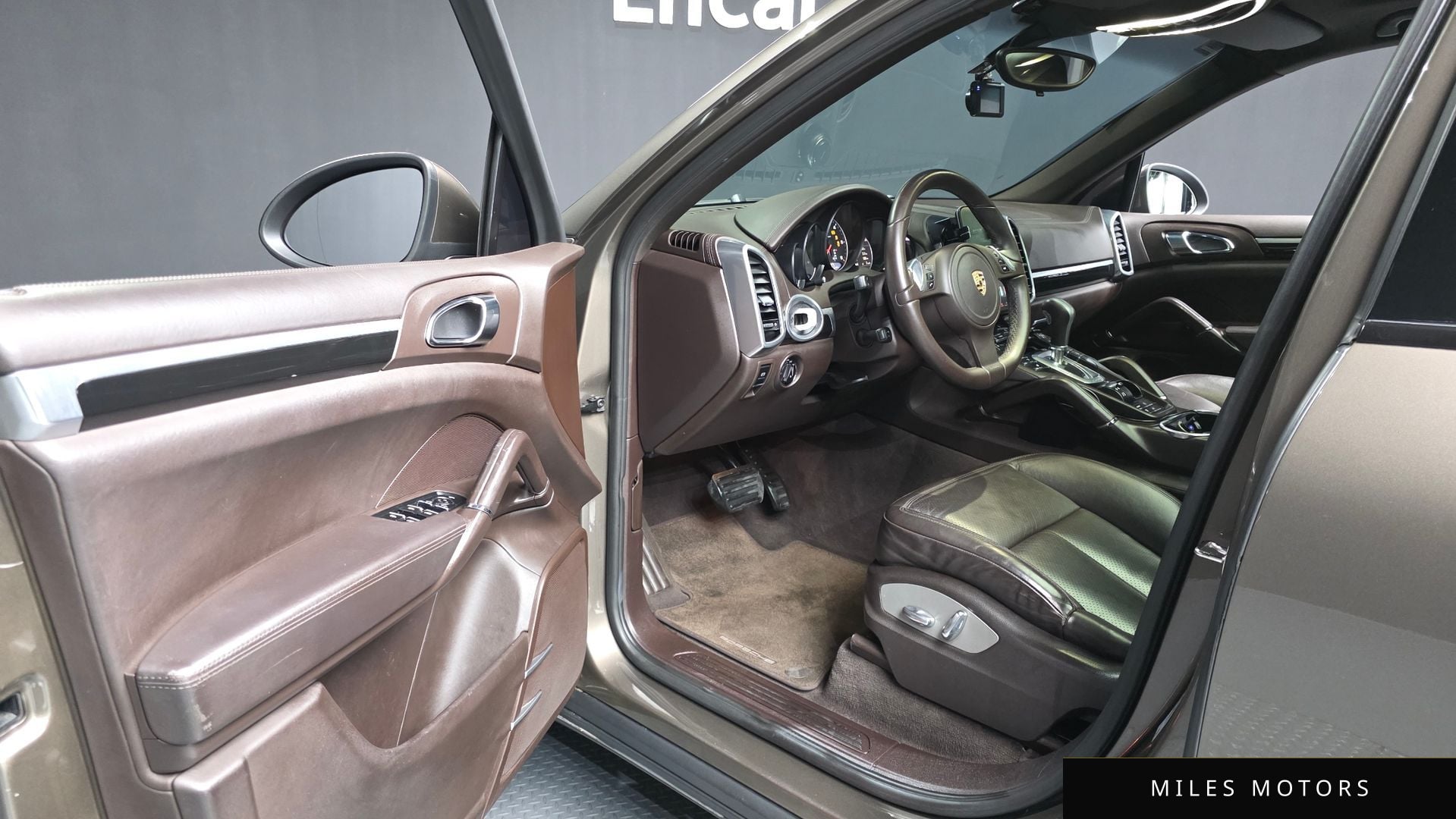 Porsche Cayenne 2012 — миниатюра 10