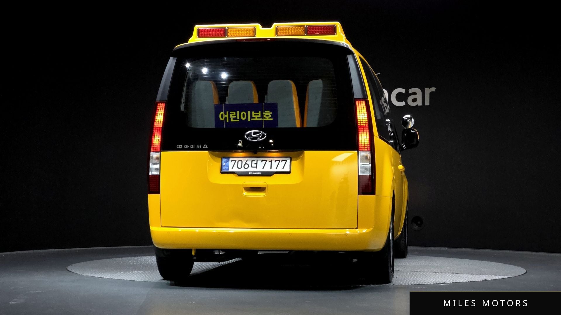 Hyundai Staria 2023 — миниатюра 4