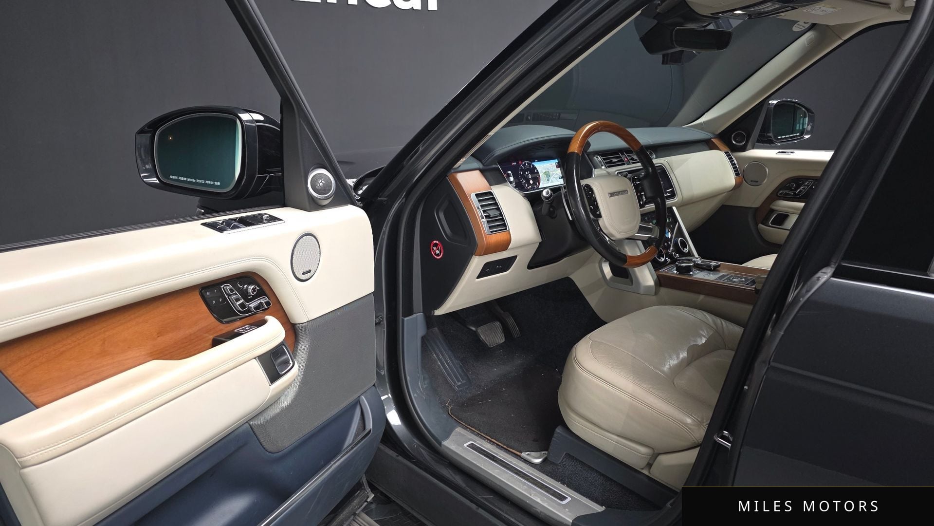 Land Rover Range Rover 2019 — миниатюра 10