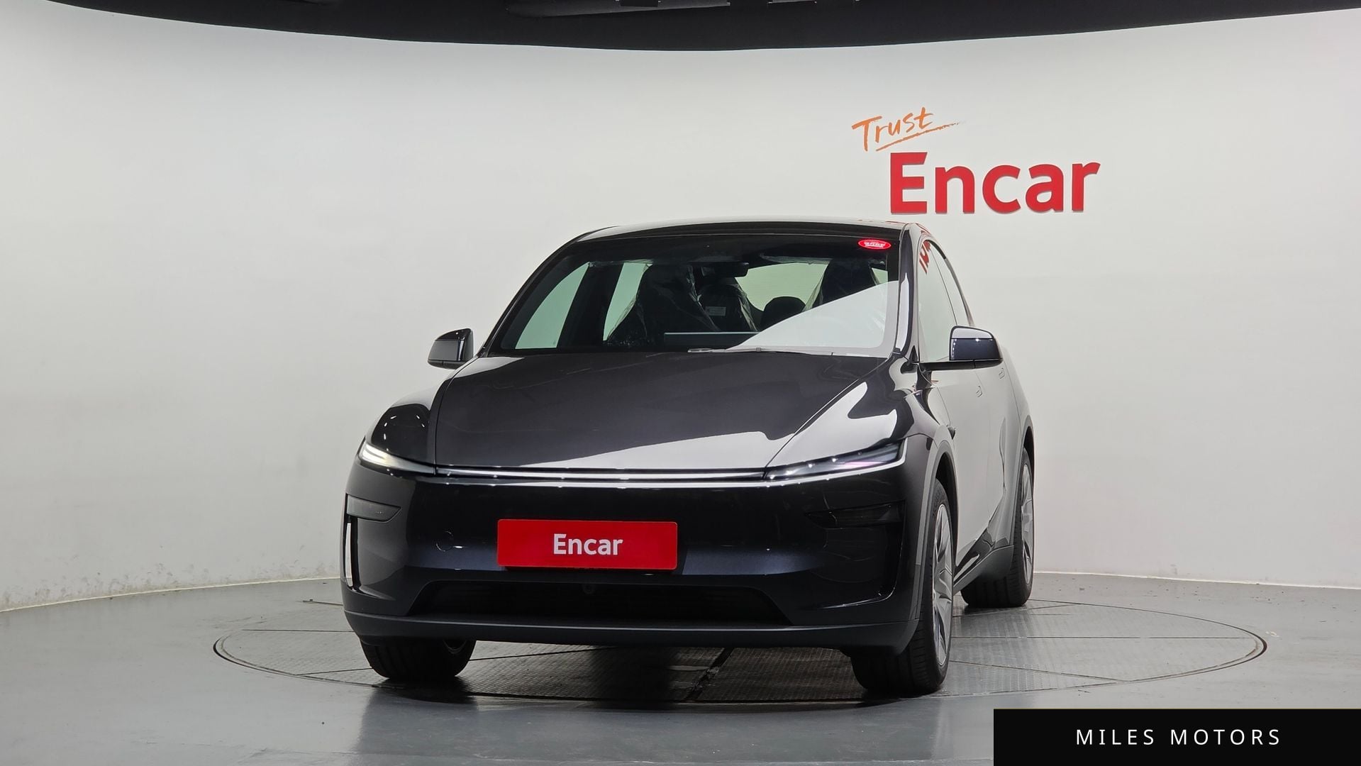 Tesla Model Y 2026 — миниатюра 3