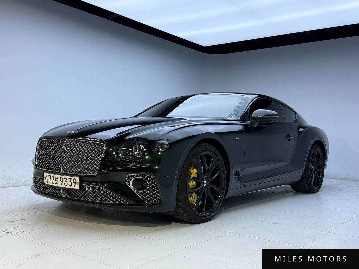 Bentley Continental GT 2021 — миниатюра 3