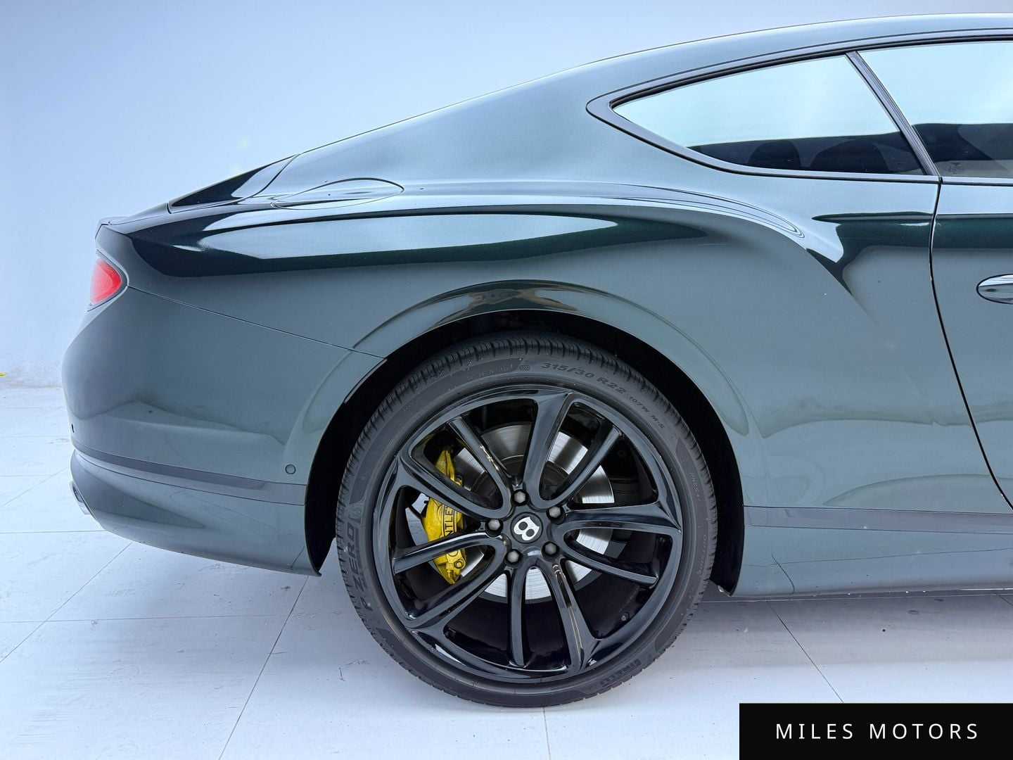 Bentley Continental GT 2021 — миниатюра 6