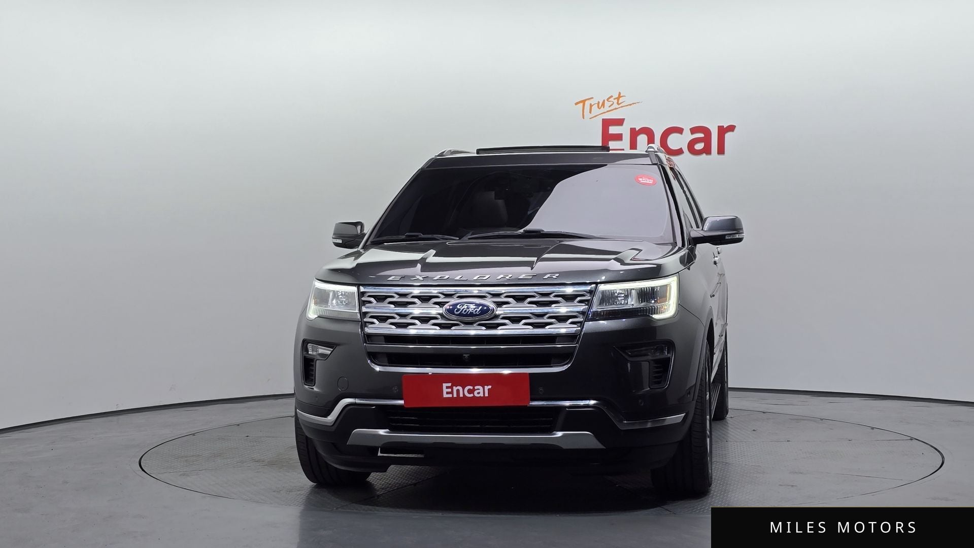 Ford Explorer 2018 — миниатюра 3
