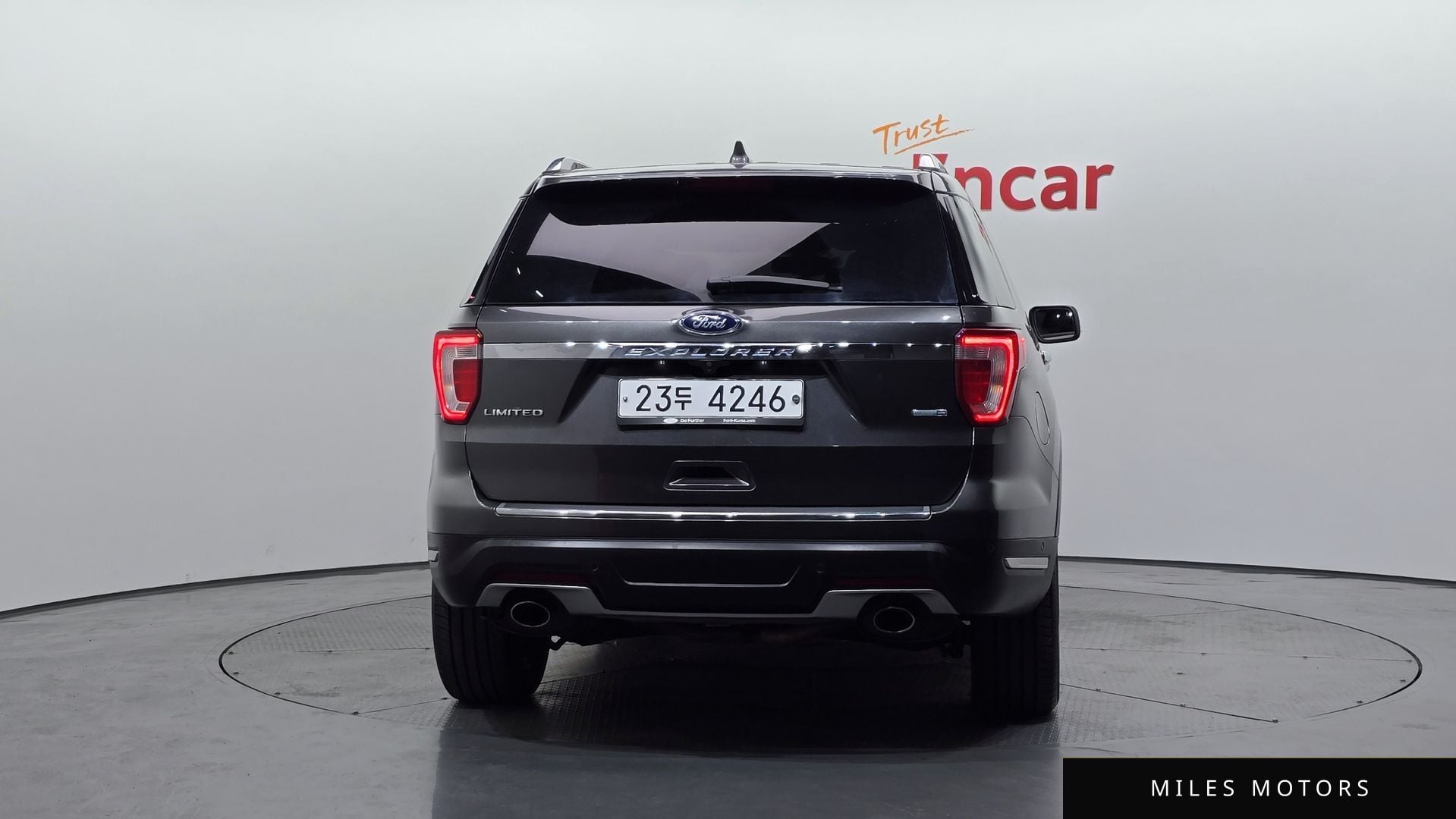 Ford Explorer 2018 — миниатюра 4