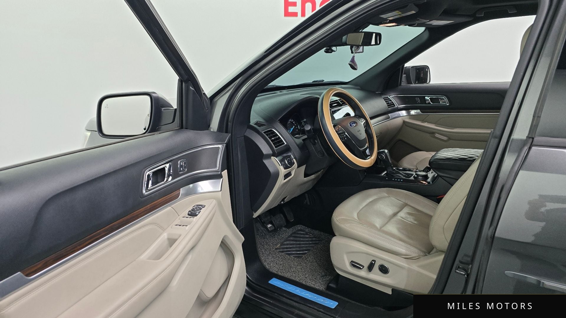 Ford Explorer 2018 — миниатюра 10