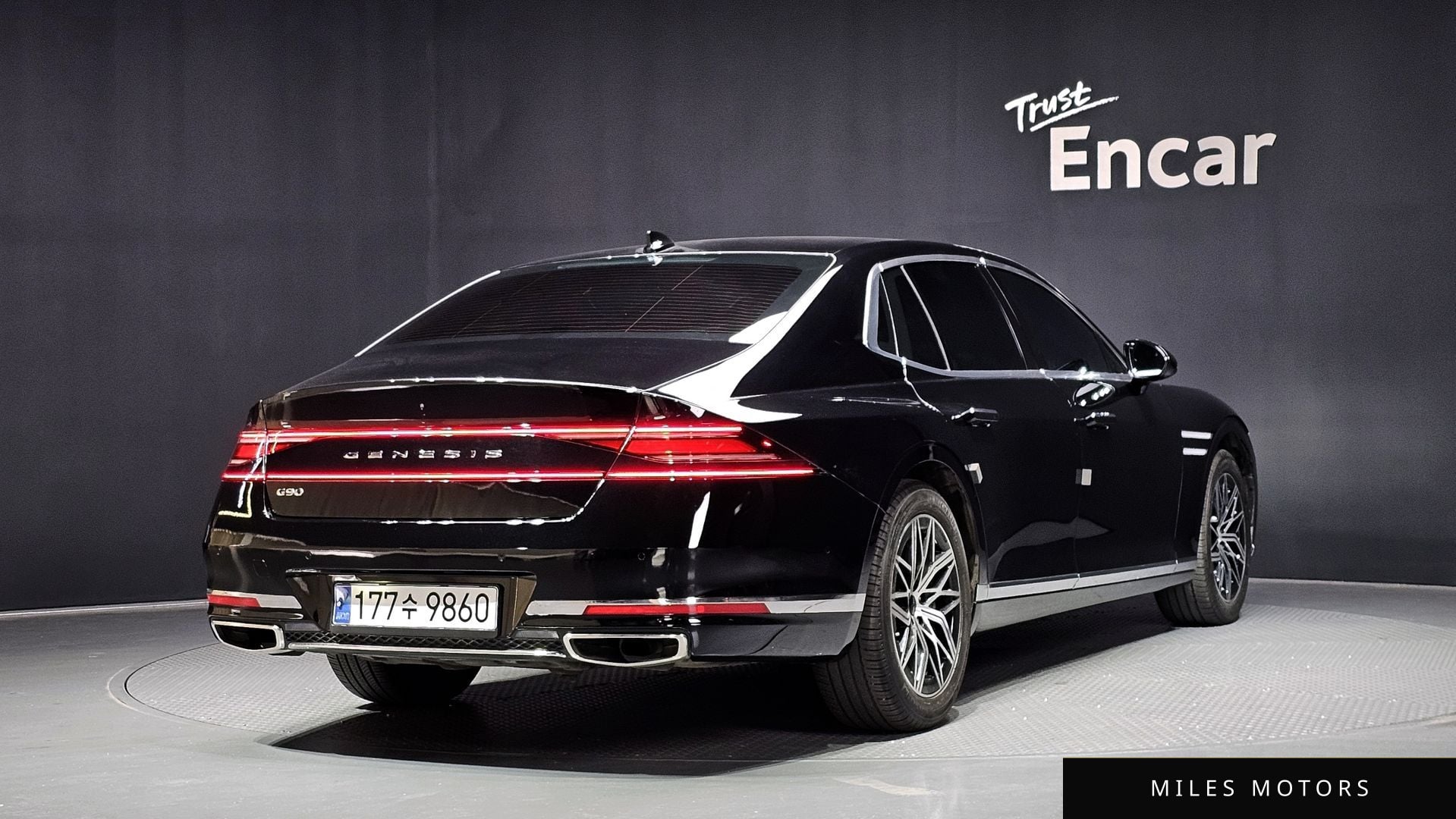Genesis G90 (RS4) 2024 — миниатюра 2