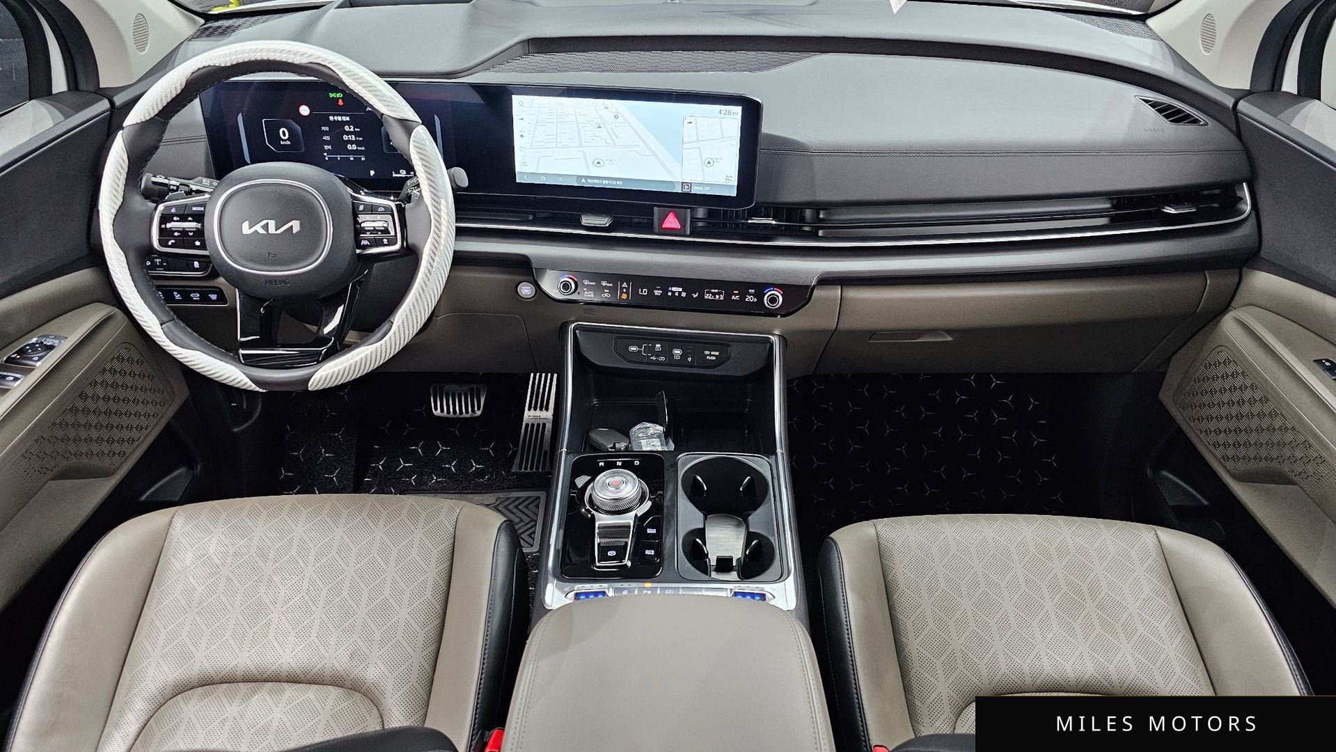 Kia Canival 2025 — миниатюра 7