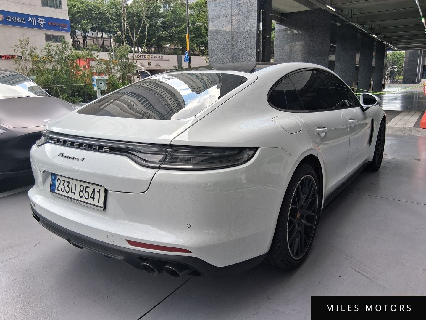 Porsche Panamera 2023 — миниатюра 6