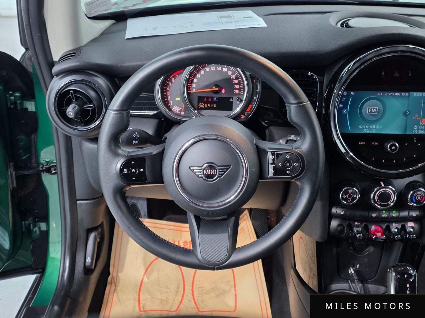 MINI Cooper 2022 — миниатюра 6