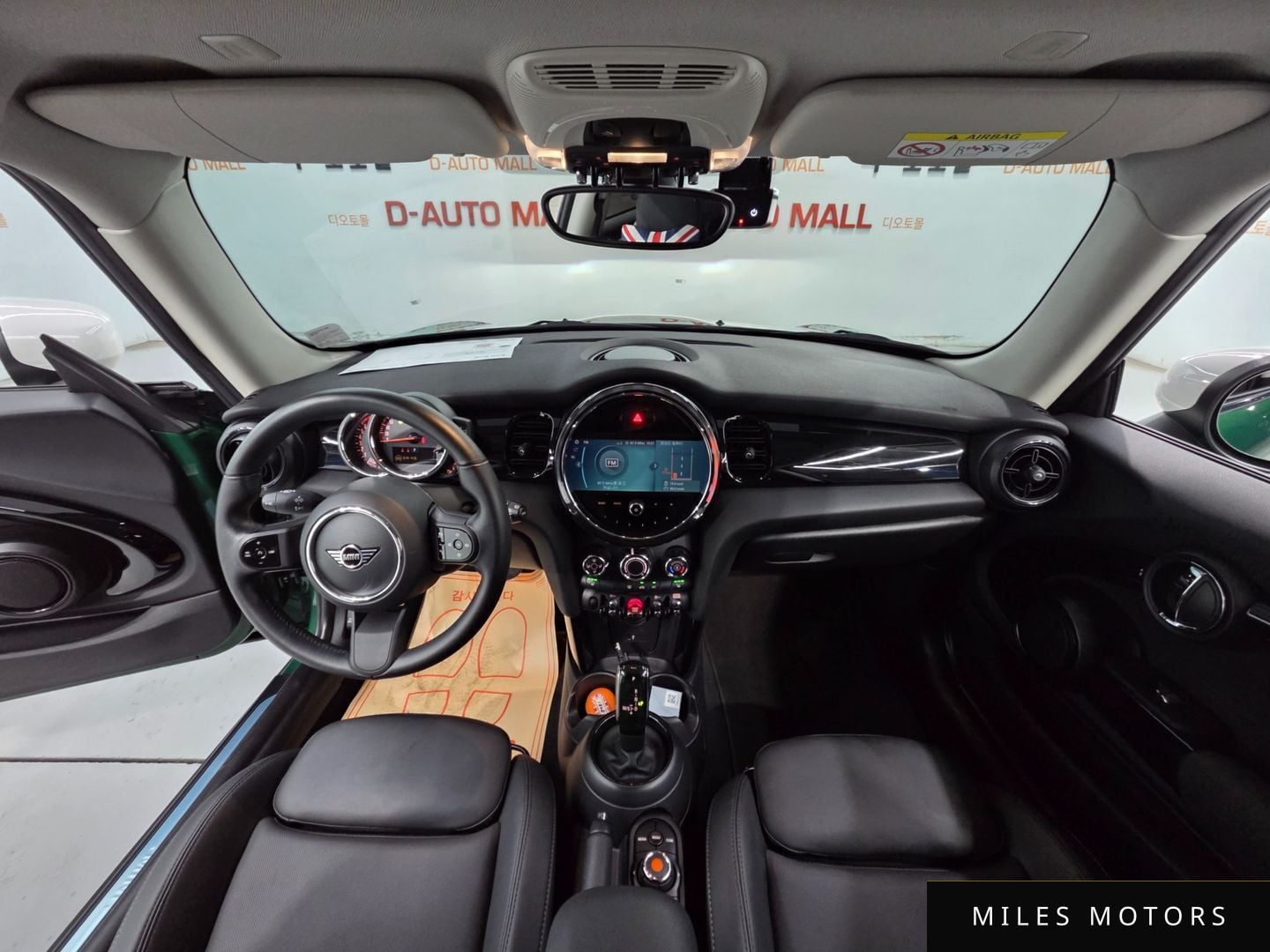 MINI Cooper 2022 — миниатюра 7