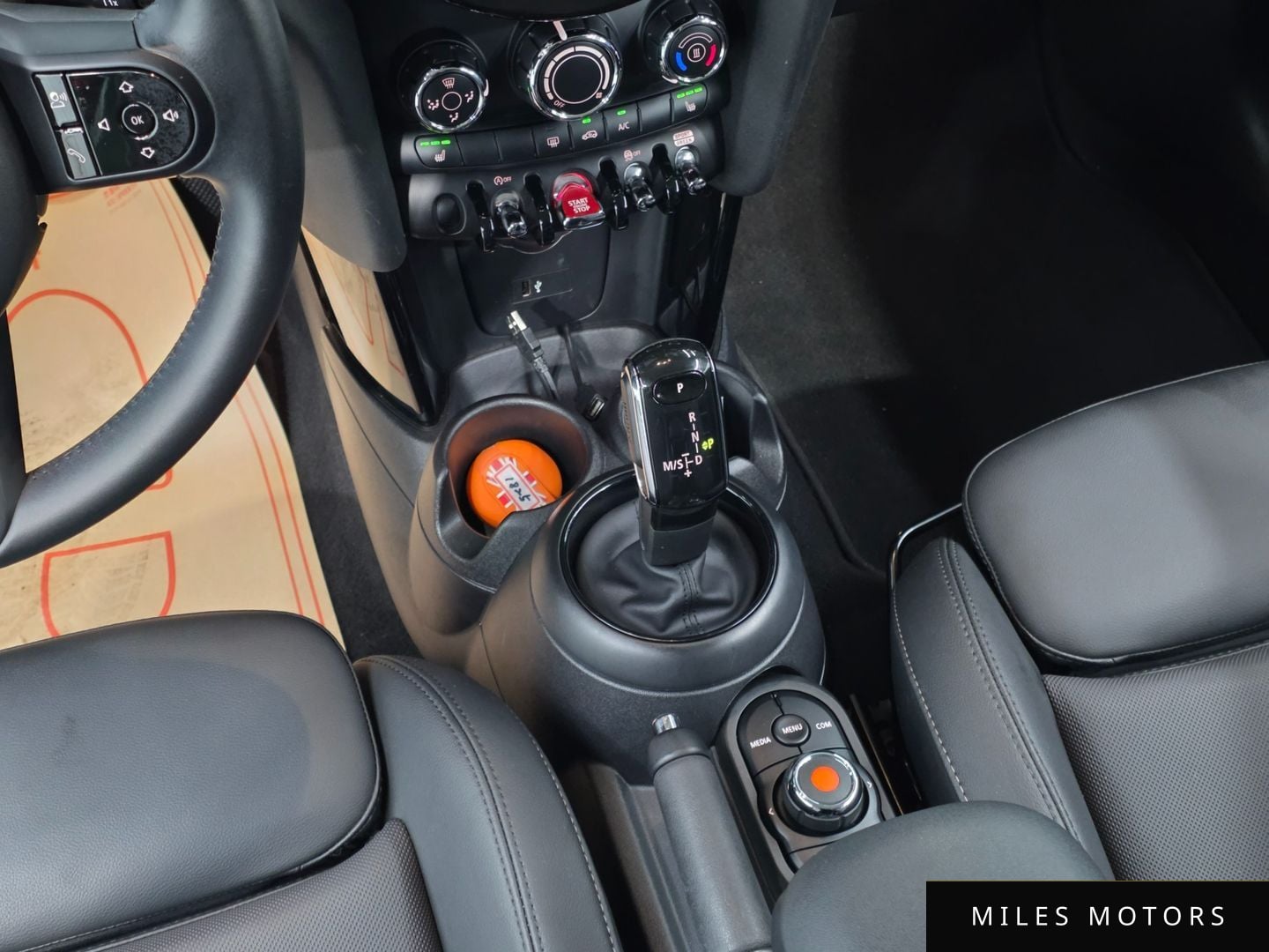 MINI Cooper 2022 — миниатюра 9