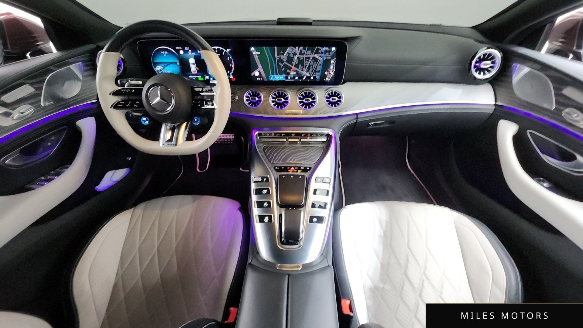 Mercedes-Benz AMG GT 2022 — миниатюра 10