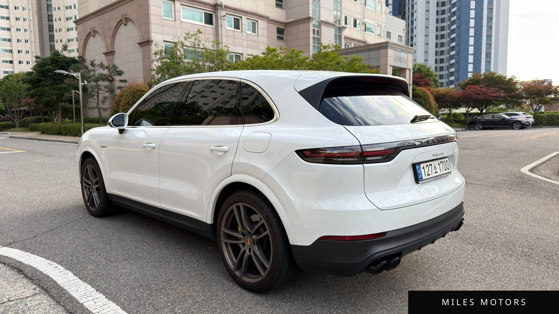 Porsche Cayenne 2022 — миниатюра 5