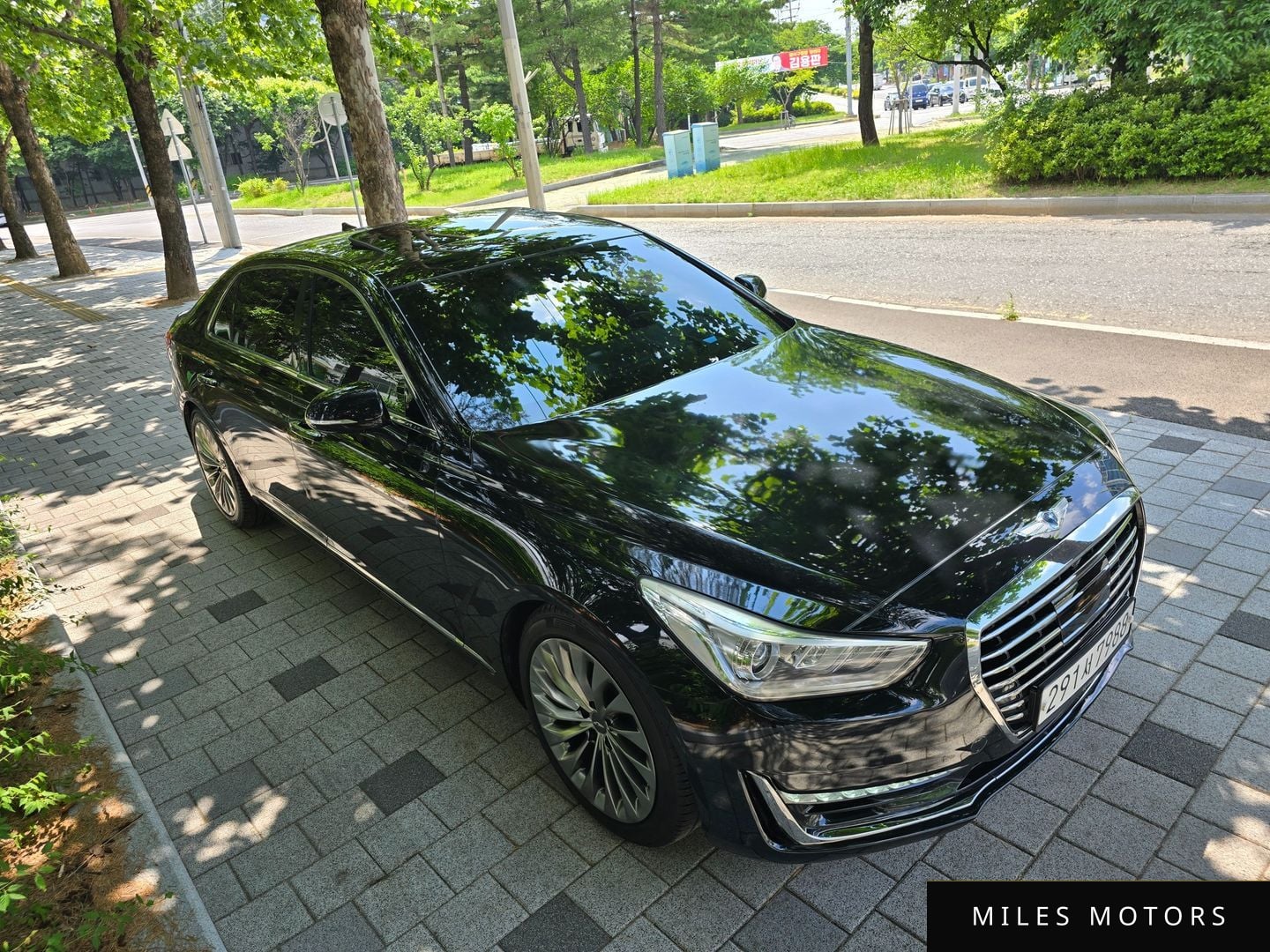 Genesis EQ900 2017 — миниатюра 4