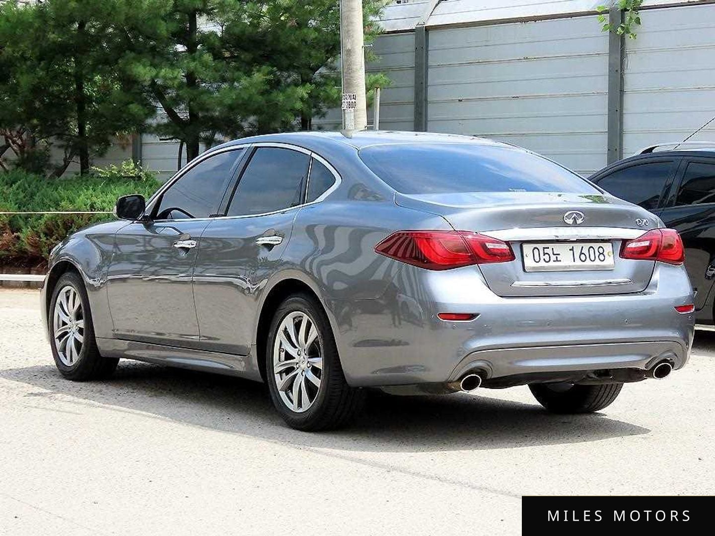 Infiniti Q70 2017 — миниатюра 3