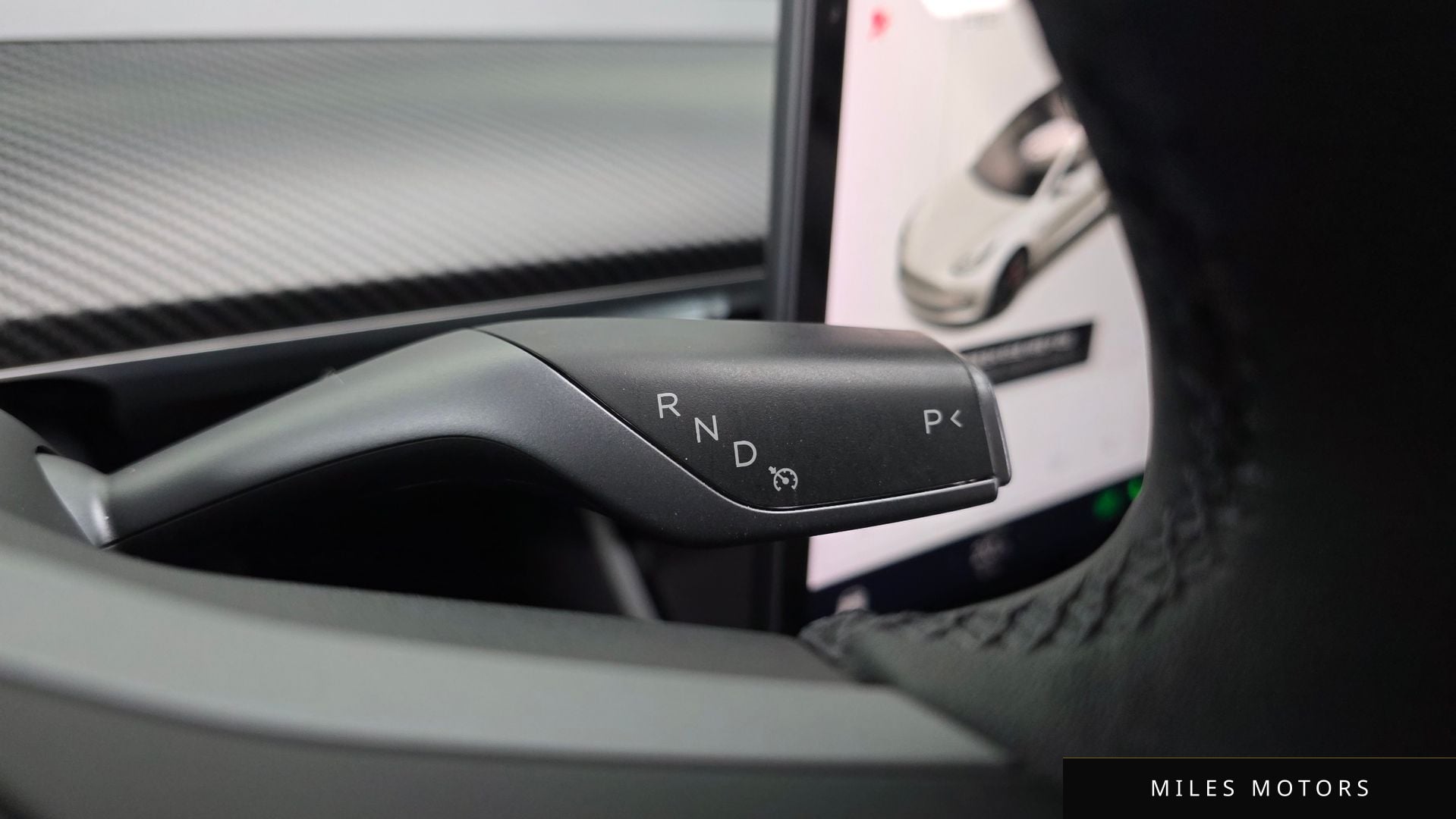 Tesla Model 3 2020 — миниатюра 12