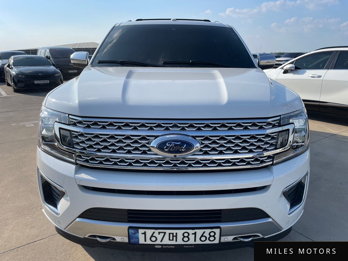 Ford Expedition 2021 — фото 1 из 12
