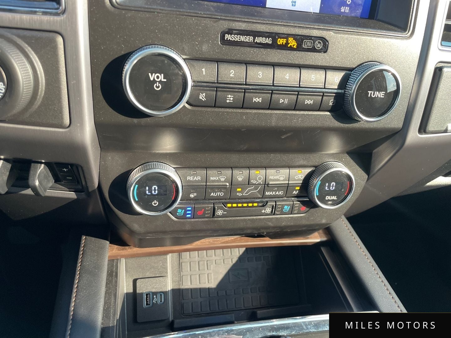 Ford Expedition 2021 — миниатюра 11