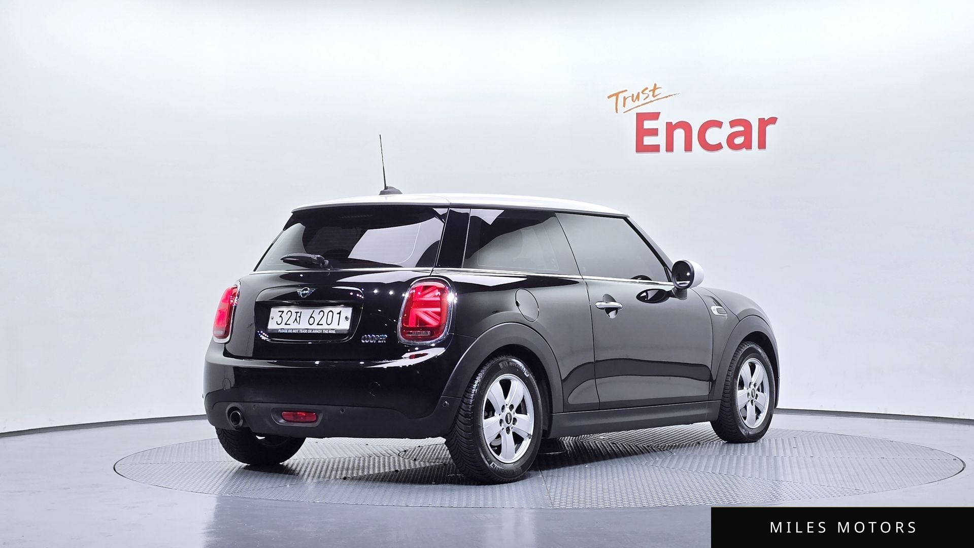 MINI Cooper 2019 — миниатюра 2
