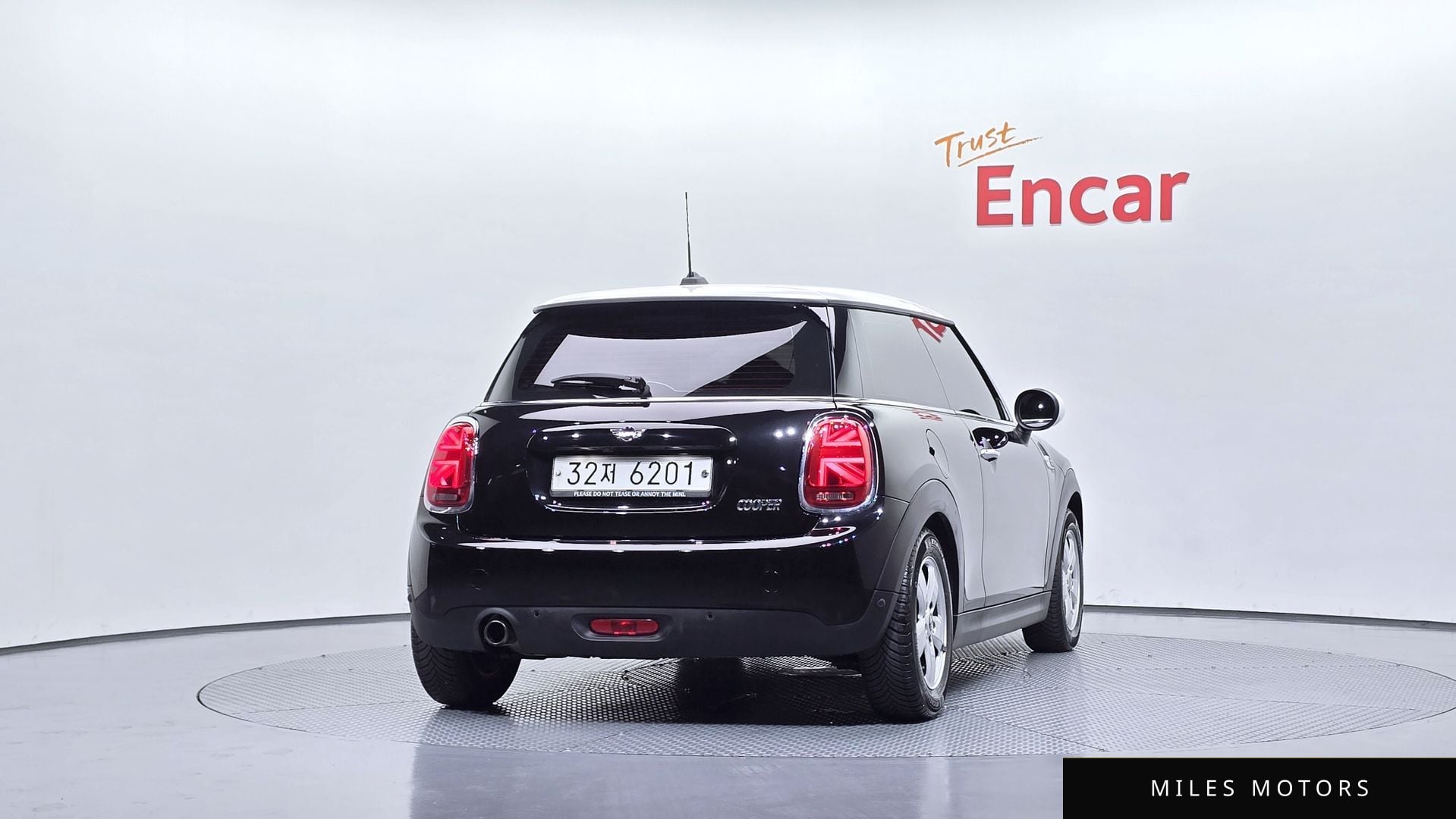 MINI Cooper 2019 — миниатюра 4