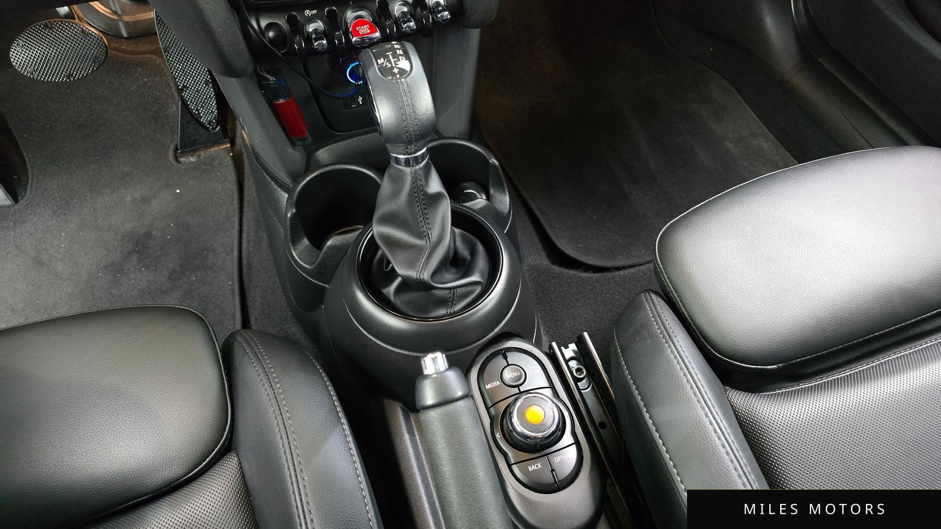 MINI Cooper 2019 — миниатюра 12