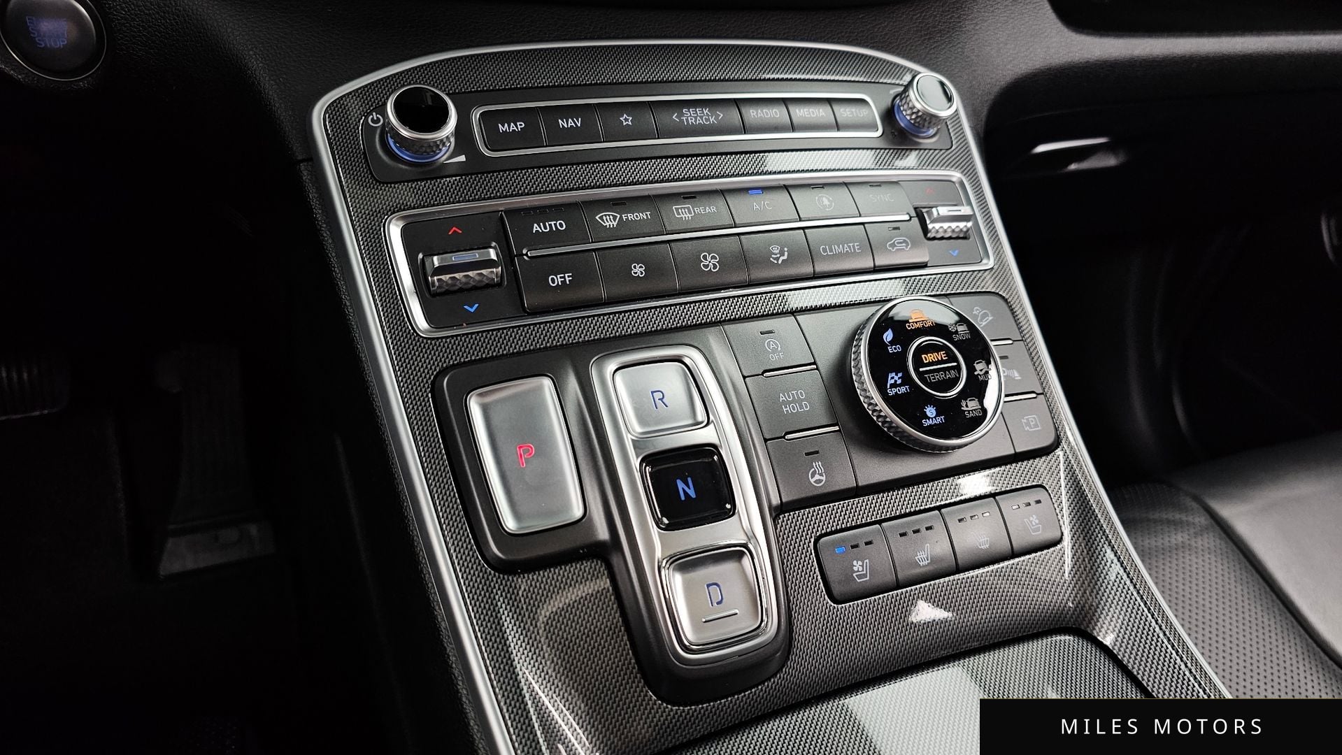 Hyundai Santafe 2021 — миниатюра 12