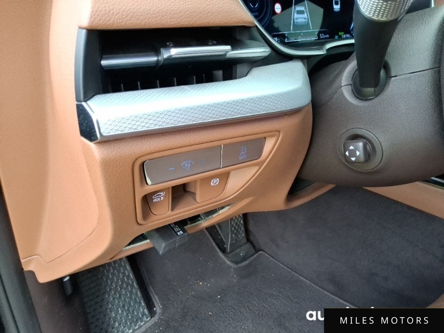 Genesis G80 2023 — миниатюра 9