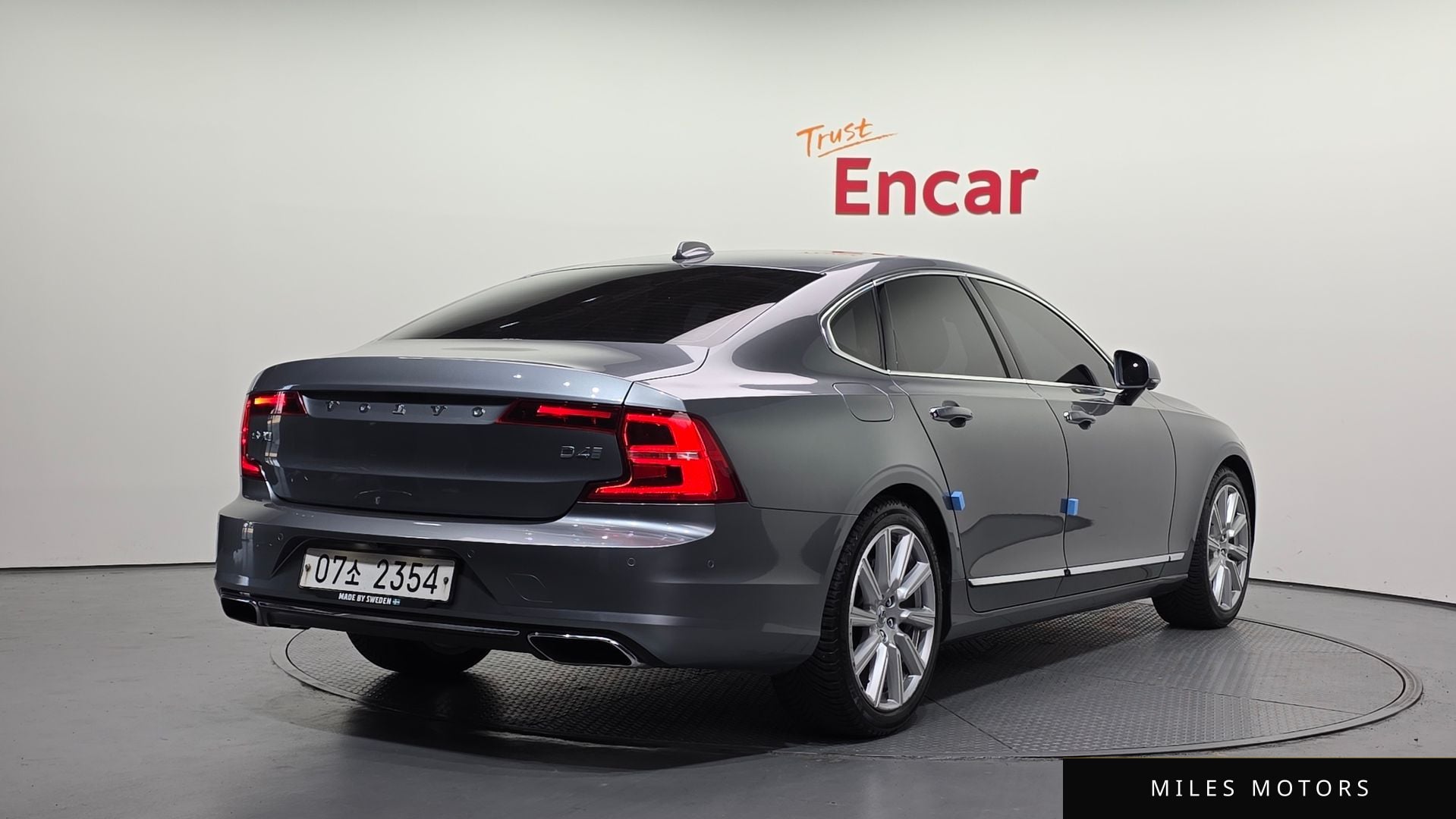 Volvo S90 2018 — миниатюра 2
