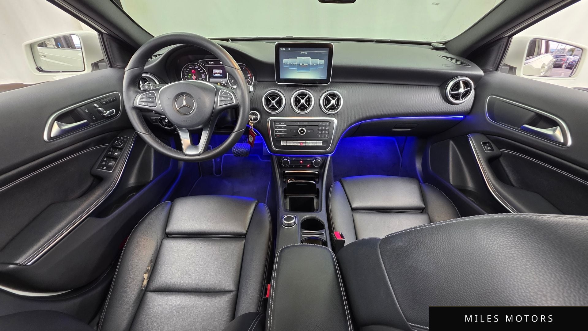 Mercedes-Benz A-Class W176 2016 — миниатюра 7