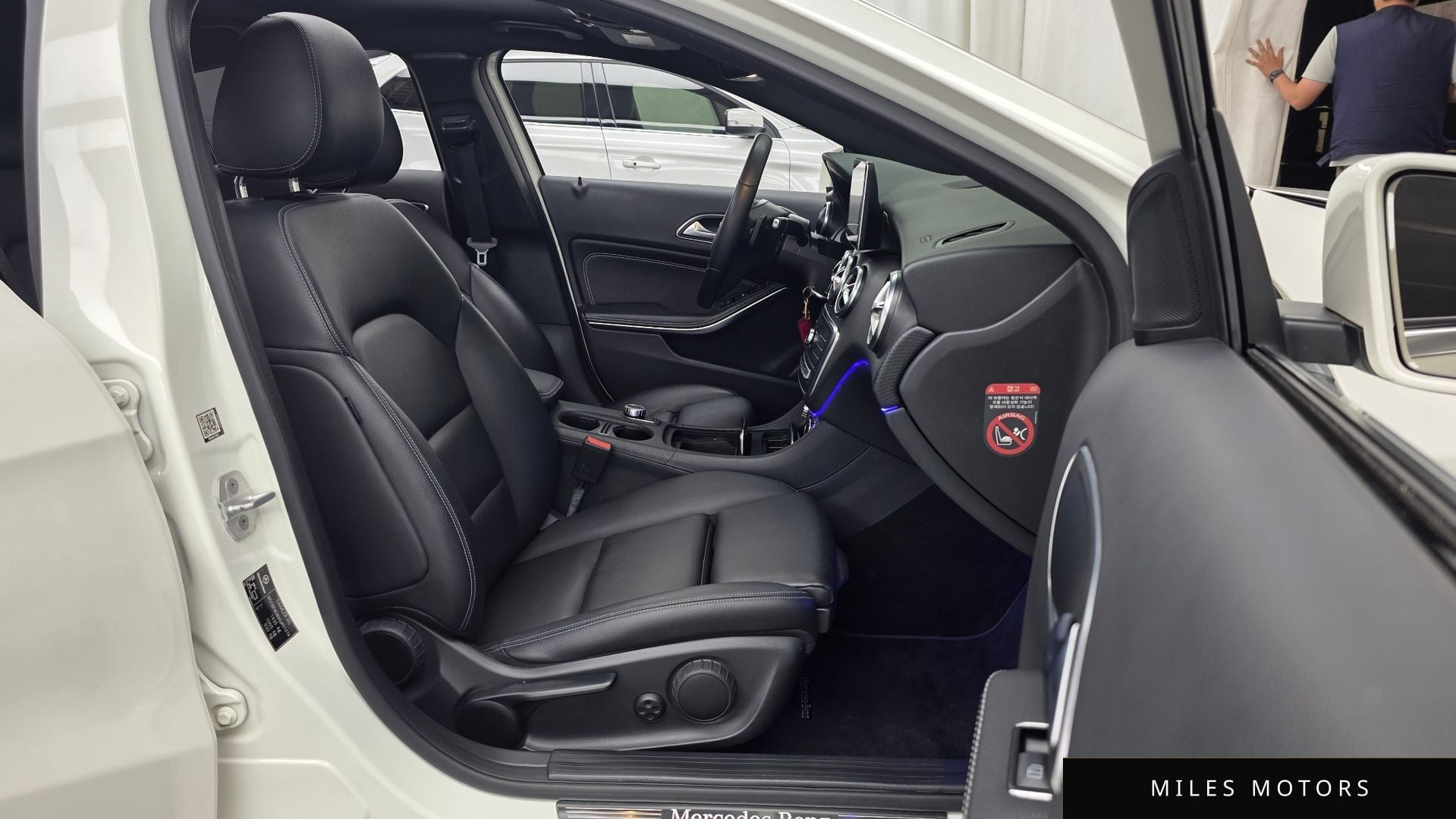 Mercedes-Benz A-Class W176 2016 — миниатюра 11