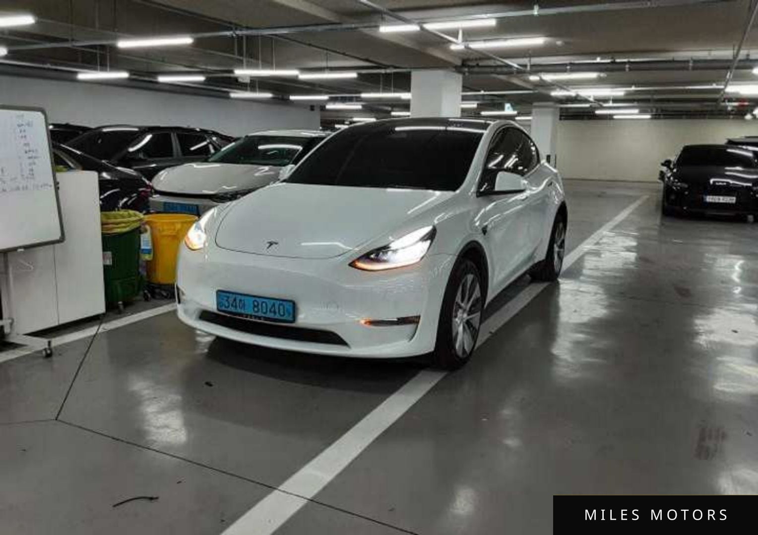 Tesla Model Y 2022 — миниатюра 2